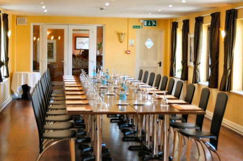 Coach House Hotel Melbourn Kültér fotó