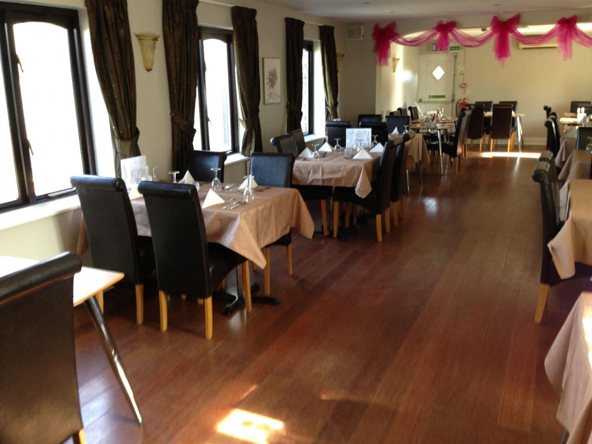 Coach House Hotel Melbourn Kültér fotó